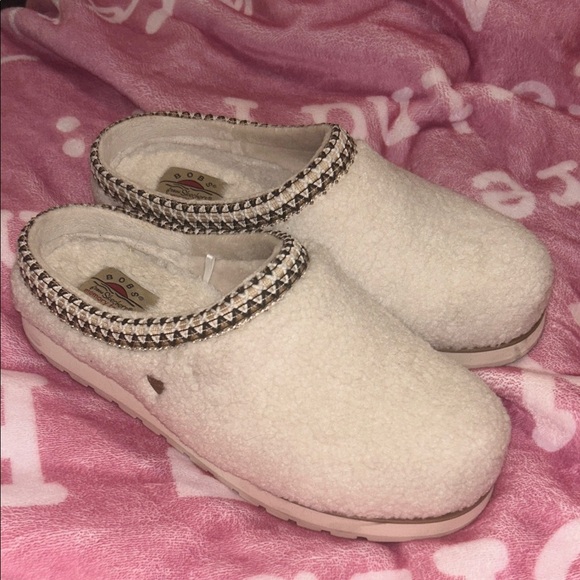 Bobs Skechers Cream Slip-On Women's Shoes - Picture 2 of 5